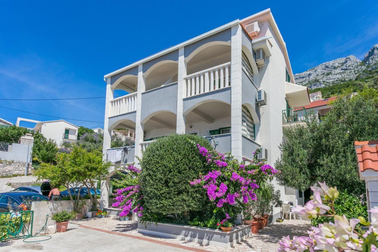 Apartments By The Sea Pisak, Omis - 1067 Exterior photo