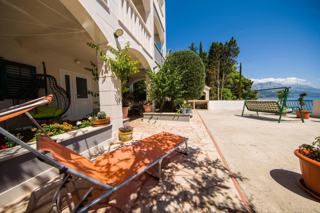 Apartments By The Sea Pisak, Omis - 1067 Exterior photo